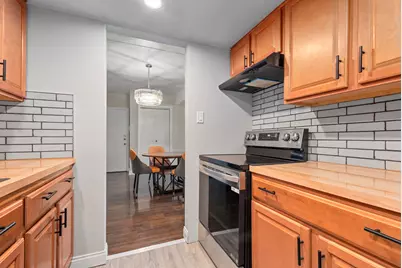 3240 N Manor Drive #130, Lansing, IL 60438 - Photo 8
