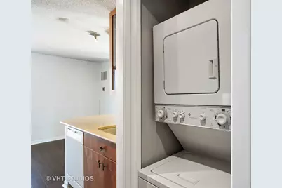 1122 N Clark Street #1806, Chicago, IL 60610 - Photo 14