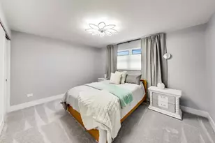 925 S 8th Ave, La Grange, IL 60525 - Photo 10