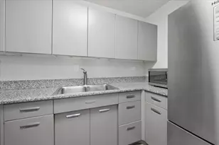910 N Lake Shore Dr, Chicago, IL 60611 - Photo 10