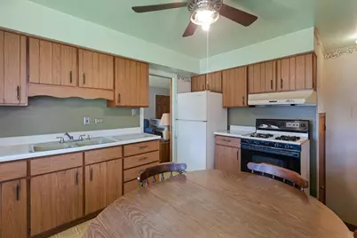 3218 Lincoln Street, Franklin Park, IL 60131 - Photo 8