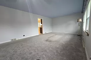 58 W Comfort St, Palatine, IL 60067 - Photo 16