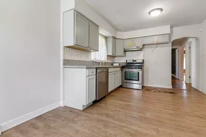12400 S Lowe Avenue, Chicago, IL 60628 - Photo 6