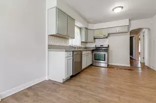 12400 S Lowe Ave, Chicago, IL 60628 - Photo 6