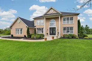 5N915 Baker Hill Ct, Saint Charles, IL 60175 - Photo 8