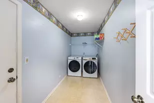 1237 E Greystone Dr, Round Lake Beach, IL 60073 - Photo 20