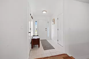 230 Wendy St, Sycamore, IL 60178 - Photo 6