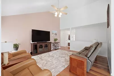 230 Wendy Street, Sycamore, IL 60178 - Photo 8