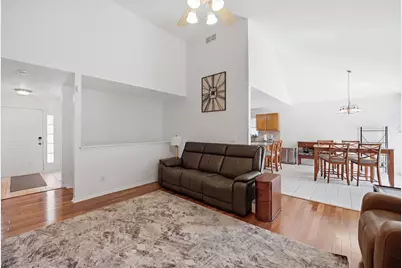 230 Wendy Street, Sycamore, IL 60178 - Photo 10