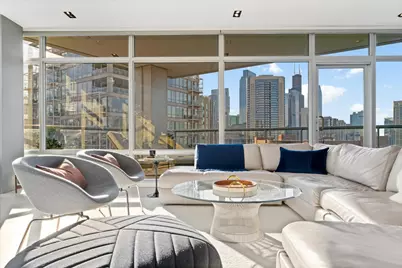 510 W Erie Street #1801, Chicago, IL 60654 - Photo 4