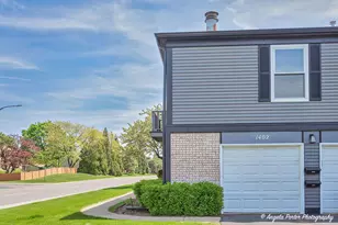 1402 Inverrary Ln, Deerfield, IL 60015 - Photo 2
