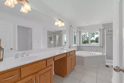427 W Natoma Avenue, Addison, IL 60101 - Photo 16