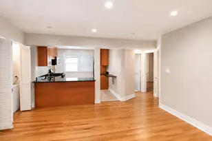 4247 N Keystone Ave, Chicago, IL 60641 - Photo 4