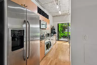 807 Davis Street #314, Evanston, IL 60201 - Photo 8