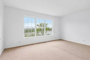 694 W Huron Hills Trail, Round Lake Heights, IL 60073 - Photo 20