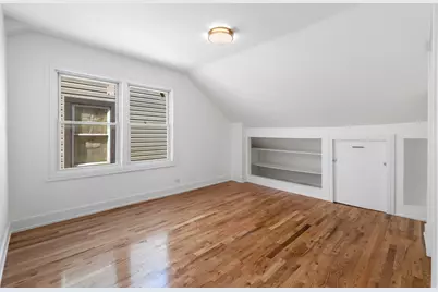 8742 S Washtenaw Avenue, Evergreen Park, IL 60805 - Photo 26