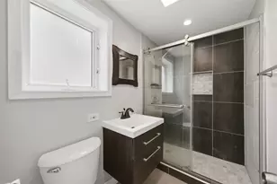 6006 N Lawndale Ave, Chicago, IL 60659 - Photo 18