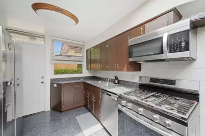 6006 N Lawndale Avenue, Chicago, IL 60659 - Photo 10
