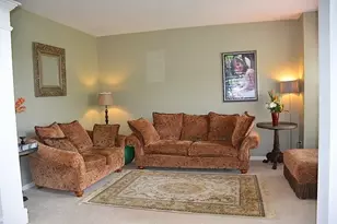 346 Osage Dr, Bolingbrook, IL 60490 - Photo 2