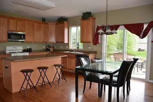 346 Osage Dr, Bolingbrook, IL 60490 - Photo 6