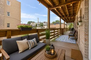 3124 W Cullom Ave, Chicago, IL 60618 - Photo 16