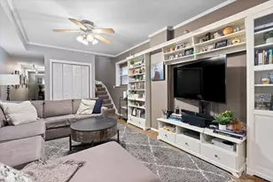 3124 W Cullom Ave, Chicago, IL 60618 - Photo 12