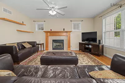 2819 Gill Street, Bloomington, IL 61704 - Photo 6