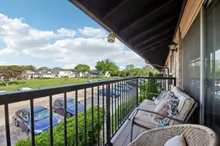 800 E Old Willow Rd, Prospect Heights, IL 60070 - Photo 18