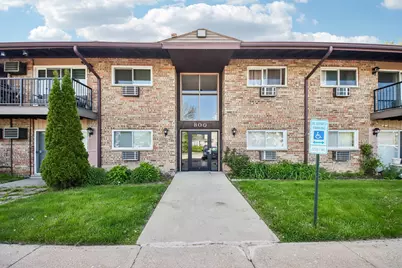800 E Old Willow Road #208, Prospect Heights, IL 60070 - Photo 1