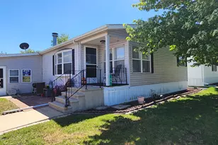 58 Norway Dr, Manteno, IL 60950 - Photo 2