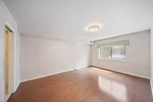 4949 Golf Rd, Skokie, IL 60077 - Photo 12
