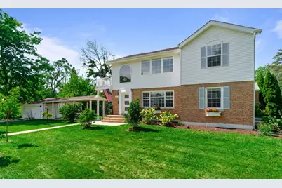 201 W Potomac Avenue, Lombard, IL 60148 - Photo 1