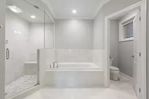 910 W Fullerton Ave, Chicago, IL 60614 - Photo 16