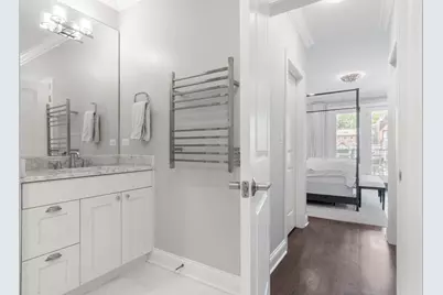 910 W Fullerton Avenue #2, Chicago, IL 60614 - Photo 18
