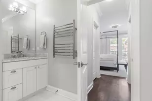 910 W Fullerton Ave, Chicago, IL 60614 - Photo 18