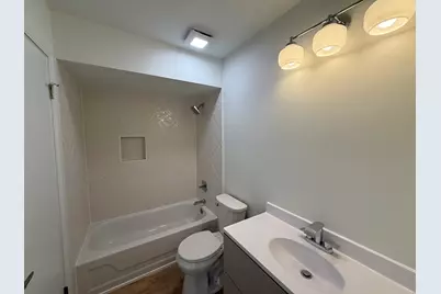 958 Inverrary Lane #958, Deerfield, IL 60015 - Photo 2