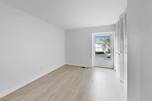 958 Inverrary Ln, Deerfield, IL 60015 - Photo 8