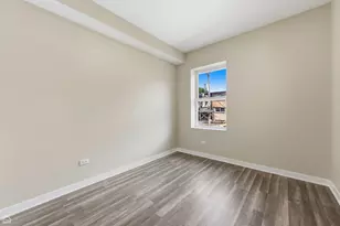 7741 S Phillips Ave, Chicago, IL 60649 - Photo 14