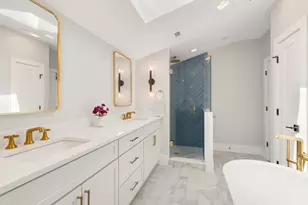 903 N Vail Ave, Arlington Heights, IL 60004 - Photo 14