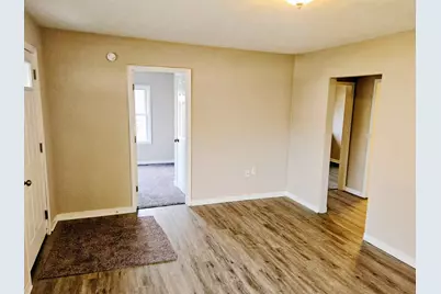 1320 S 13th Street, Pekin, IL 61554 - Photo 6