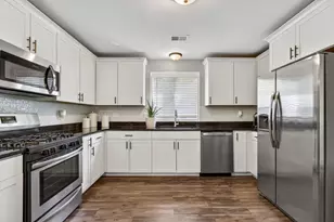 28343 S Cedar Ln, Wilmington, IL 60481 - Photo 12