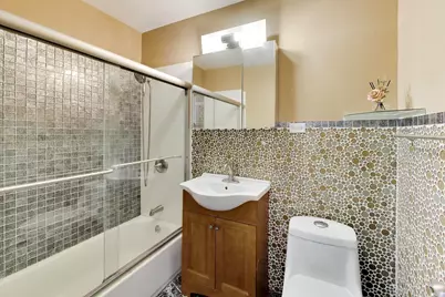 3111 W Foster Avenue, Chicago, IL 60625 - Photo 10