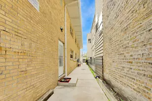 3111 W Foster Ave, Chicago, IL 60625 - Photo 38