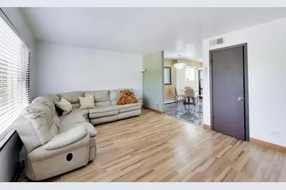 3111 W Foster Avenue, Chicago, IL 60625 - Photo 12