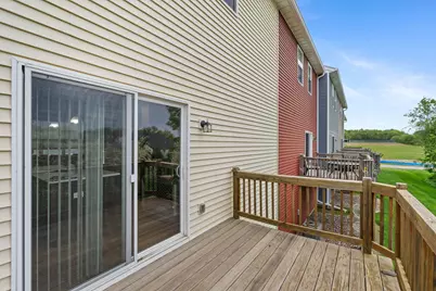 711 Cox Court, Leclaire, IA 52753 - Photo 16