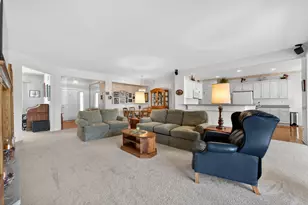 13464 Winterberry Ln, Huntley, IL 60142 - Photo 8