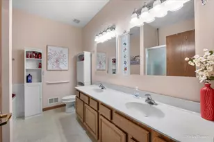 750 Pentwater Rd, Romeoville, IL 60446 - Photo 28