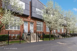 4932 W Lawrence Ave, Chicago, IL 60630 - Photo 2