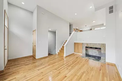 4932 W Lawrence Avenue #J, Chicago, IL 60630 - Photo 4