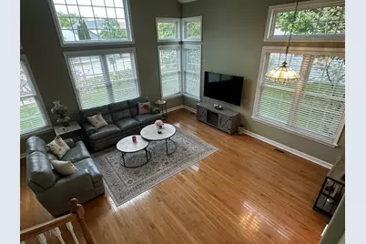 1575 Woodbury Circle, Gurnee, IL 60031 - Photo 4